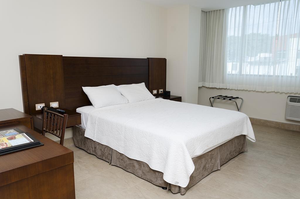 Hotel Marcelius 과야킬 외부 사진