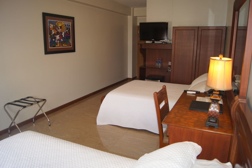 Hotel Marcelius 과야킬 외부 사진