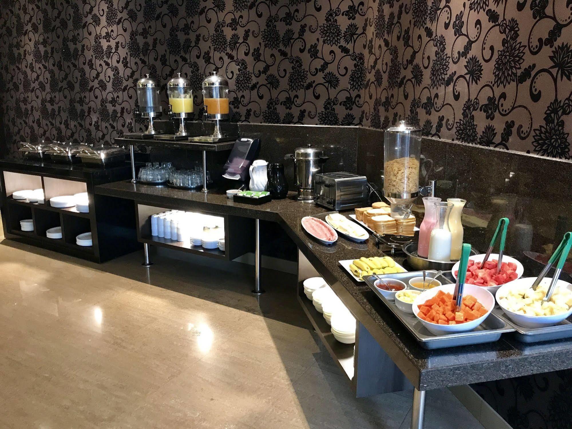 Hotel Marcelius 과야킬 외부 사진
