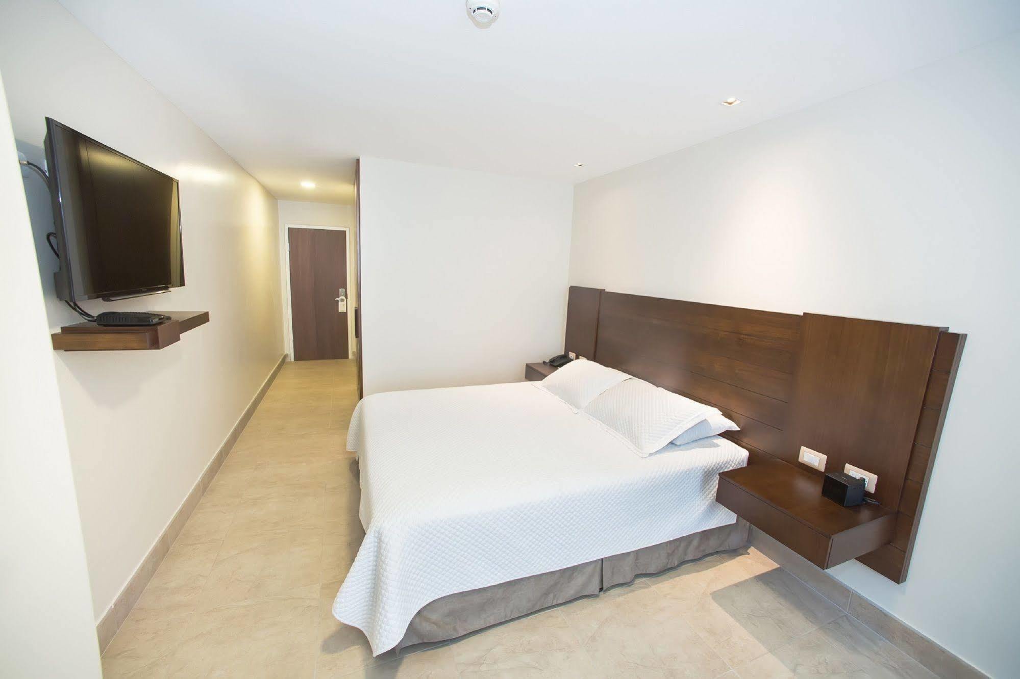 Hotel Marcelius 과야킬 외부 사진